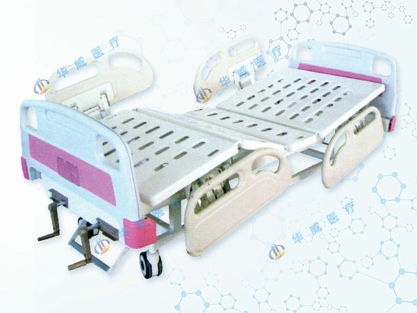 D4手動雙搖護理床(中控(kòng)製(zhì)動輪(lún)).jpg