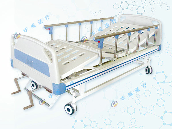 D2手動雙搖護理床（衝（chōng）孔床（chuáng）麵、中控製動輪）.jpg
